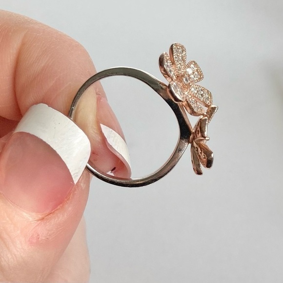 Sterling Silver 925 Rose Gold Plated Crystal Daisy Flowers Ring Size 8 - Picture 11 of 13
